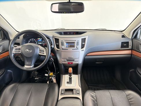 Used 2013 Subaru Outback 3.6R Limited w/ Moonroof Pkg image 17