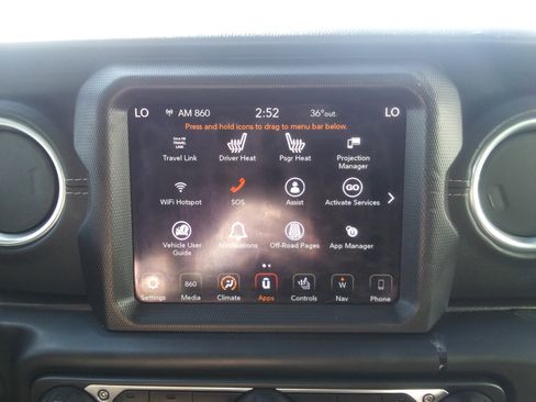 Used 2020 Jeep Gladiator Overland image 24