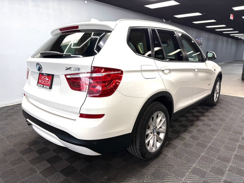 Used 2016 BMW X3 xDrive28i AWD/4WD image 14