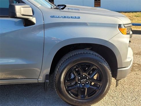 Used 2026 Chevrolet Silverado 1500 Custom image 7