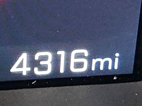 Used 2025 Chevrolet Colorado LT w/ Advanced Trailering Package image 21