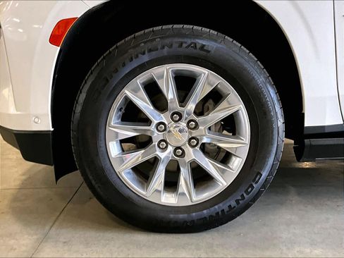 Used 2023 Chevrolet Tahoe Premier w/ Advanced Technology Package AWD/4WD image 7