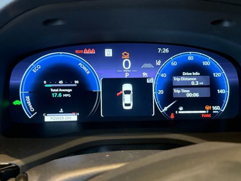 New 2025 Toyota Camry Hybrid FWD image 16