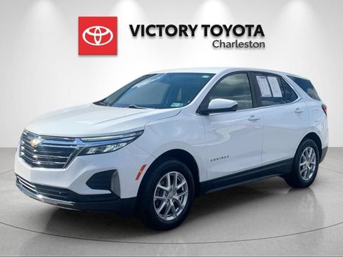 Used 2023 Chevrolet Equinox LT AWD/4WD image 1