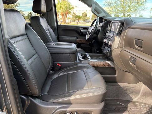 Used 2021 GMC Sierra 1500 Denali w/ Denali Ultimate Package image 17