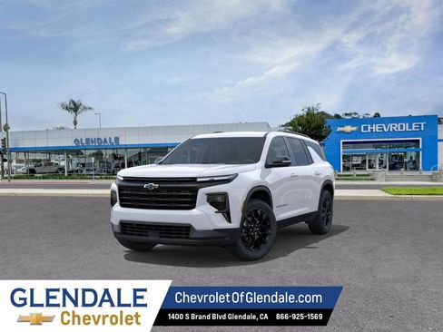 New 2026 Chevrolet Traverse LT w/ Midnight/Sport Edition image 8
