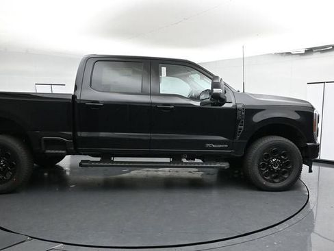 New 2026 Ford F250 Lariat w/ Black Appearance Package AWD/4WD image 13
