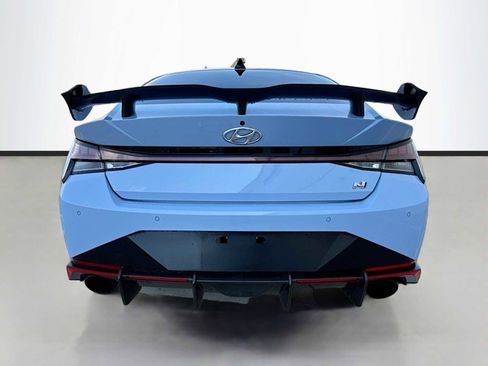 Used 2022 Hyundai Elantra N w/ Preferred Accessory Package FWD image 4