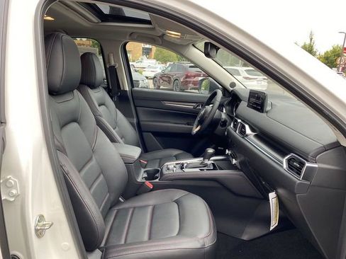 New 2025 MAZDA CX-5 Carbon Edition image 29