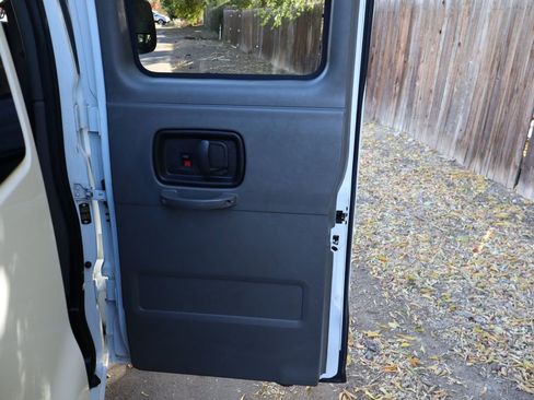 Used 2017 Chevrolet Express 2500 LS image 24