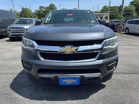 Used 2017 Chevrolet Colorado W/T w/ WT Convenience Package AWD/4WD image 10