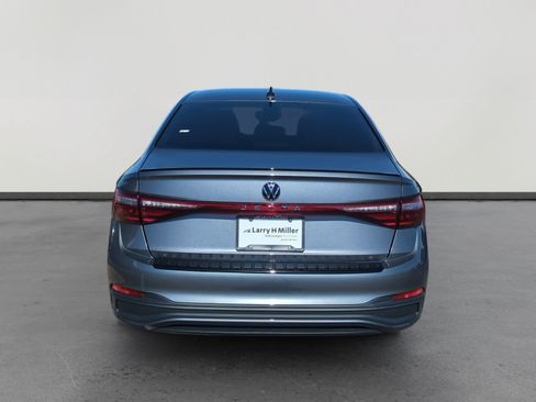 New 2026 Volkswagen Jetta Sport FWD image 4