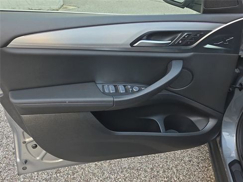 Used 2024 BMW X3 sDrive30i w/ Convenience Package image 13