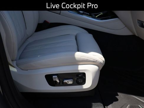 New 2026 BMW X5 sDrive40i RWD image 11