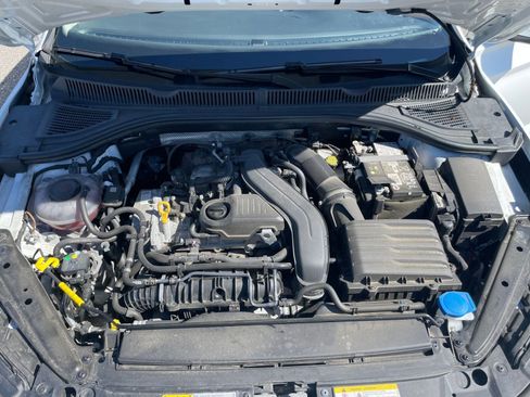 Used 2025 Volkswagen Jetta S image 30