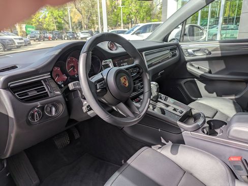 Used 2025 Porsche Macan GTS image 14