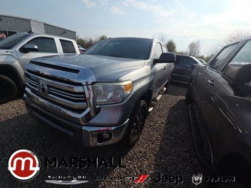 Used 2016 Toyota Tundra SR5 w/ SR5 Upgrade Package image 1