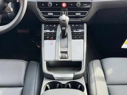 New 2026 Porsche Macan S image 17