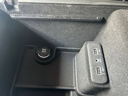 Used 2023 Dodge Charger R/T w/ Plus Group RWD image 32