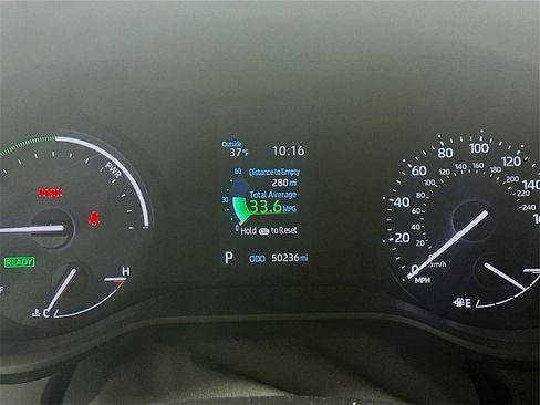 Used 2024 Toyota Sienna LE image 15