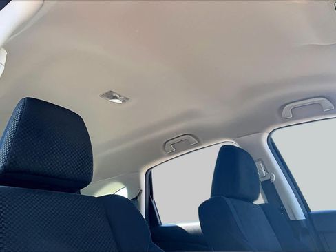 Used 2016 Honda CR-V LX image 13