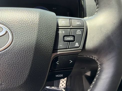 Used 2026 Toyota Camry SE w/ Convenience Package FWD image 30