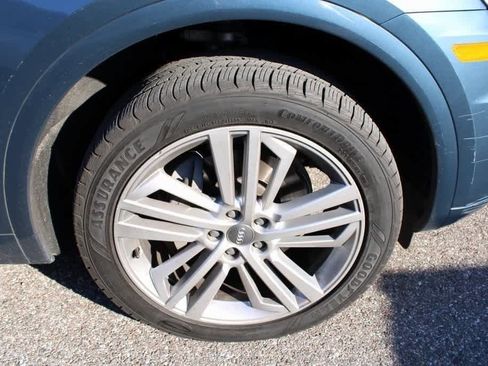 Used 2018 Audi Q5 2.0T Premium Plus w/ Premium Plus Package image 6