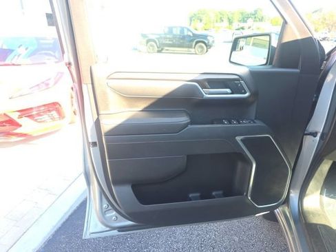 Used 2026 Chevrolet Silverado 1500 RST AWD/4WD image 13