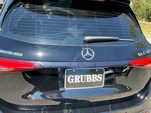 Used 2024 Mercedes-Benz GLC 43 AMG 4MATIC image 42