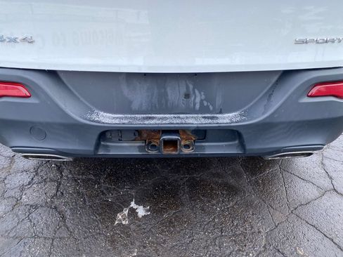 Used 2016 Jeep Cherokee Sport w/ Cold Weather Group image 4