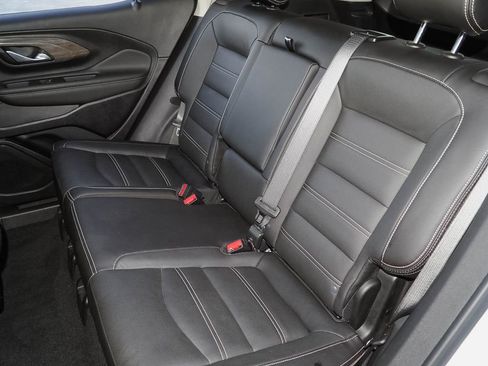 Used 2023 GMC Terrain Denali w/ Denali Premium Package image 25