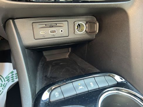 Used 2020 Buick Encore GX Select w/ Advanced Technology Package FWD image 37
