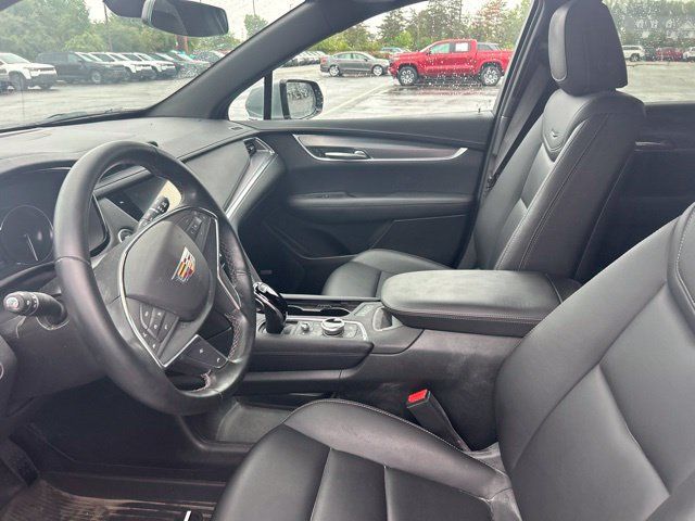 Used 2024 Cadillac XT5 Luxury w/ LPO, Floor Liner Package AWD/4WD image 10