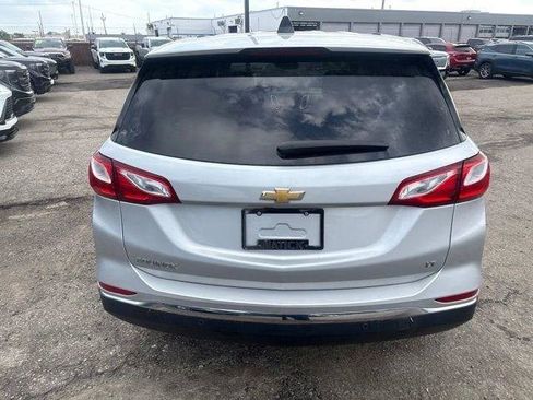 Used 2019 Chevrolet Equinox LT FWD image 5