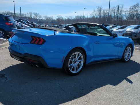 Used 2024 Ford Mustang GT Premium image 8