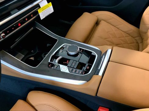 New 2026 BMW X5 xDrive40i image 7