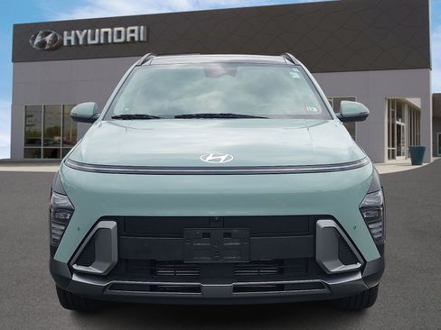 Used 2024 Hyundai Kona Limited AWD/4WD image 8