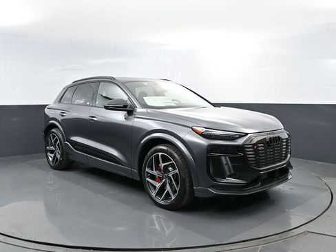 New 2027 Audi SQ6 e-tron Premium Plus AWD/4WD image 3