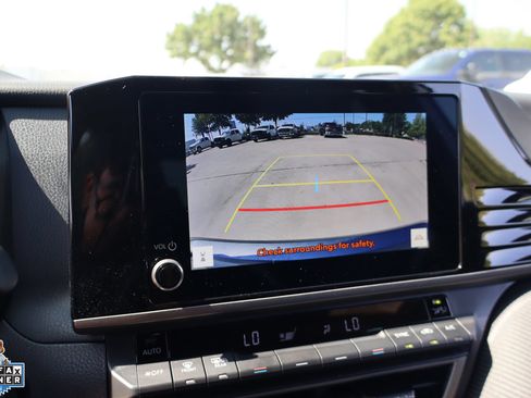 Used 2026 Toyota Camry SE w/ Convenience Package FWD image 22