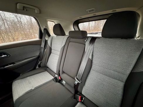 Used 2022 Nissan Rogue SV image 16