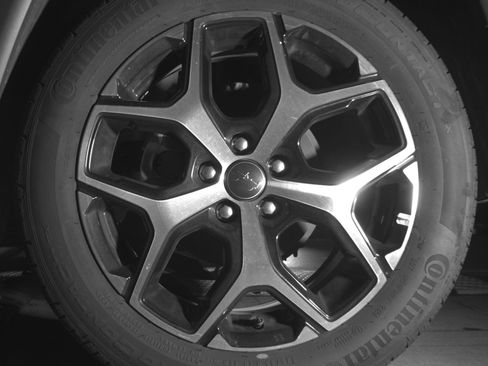 Used 2025 Jeep Compass Limited image 14