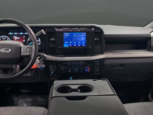 Used 2023 Ford F250 XL w/ Camper Package AWD/4WD image 11