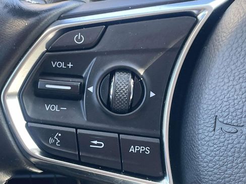 Used 2022 Acura MDX FWD image 24