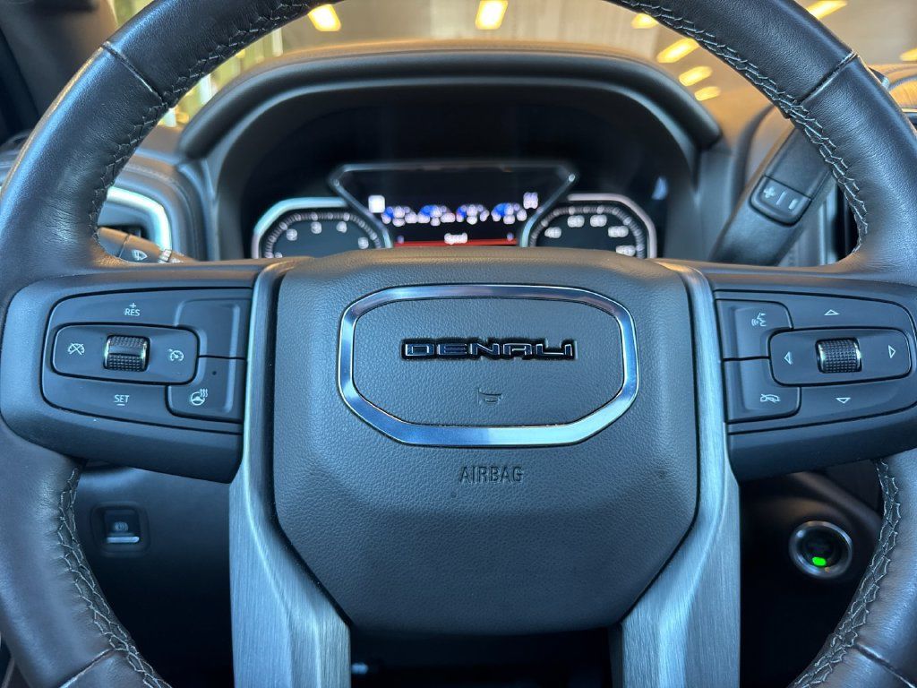 Used 2022 GMC Sierra 1500 Denali w/ Denali Premium Package AWD/4WD image 29