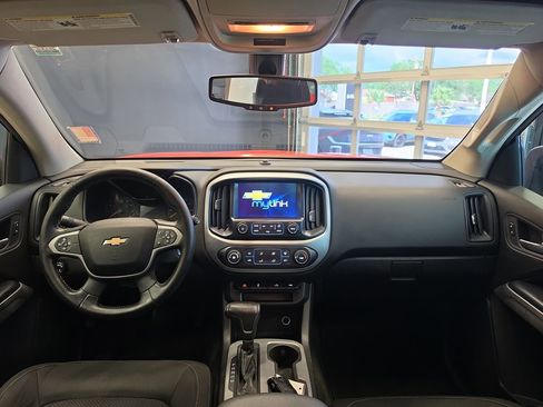Used 2015 Chevrolet Colorado LT RWD image 17