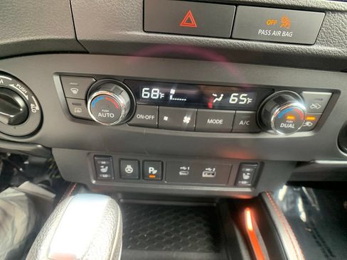Certified 2023 Nissan Frontier 4x4 Crew Cab image 20