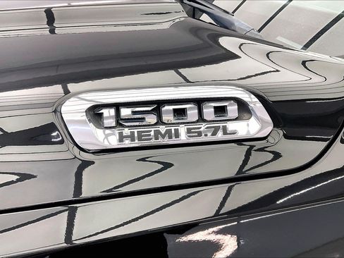 Used 2019 RAM 1500 Limited w/ Advanced Safety Group AWD/4WD image 31