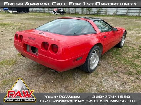 Used 1992 Chevrolet Corvette Coupe RWD image 8