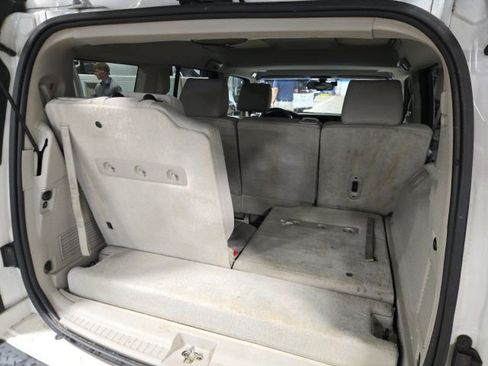 Used 2007 Jeep Commander Limited w/ Trailer Tow Group IV image 12