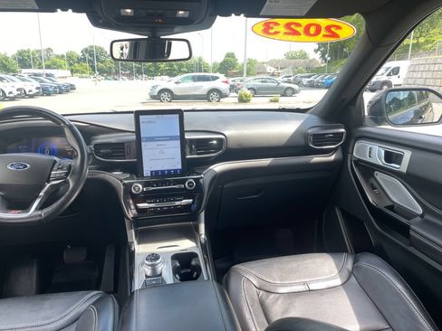 Used 2023 Ford Explorer ST w/ Equipment Group 401A AWD/4WD image 22